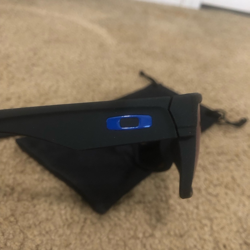 Oakley Two Face Reflective Blue Sunglasses - Picture 3 of 8